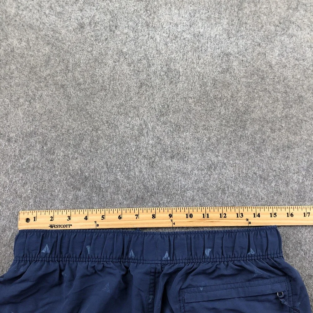 The North Face Swim Trunks Mens Medium Blue Geometric Mesh Lined Elastic Waist